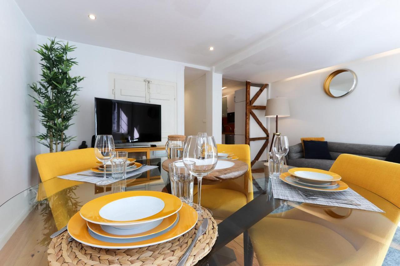 Charming And Stylish Downtown Apt In XIX Century Building Лиссабон Экстерьер фото